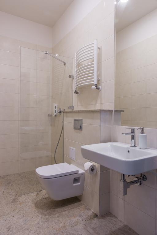Mandala Hostel & Apartments Poznan Bilik gambar