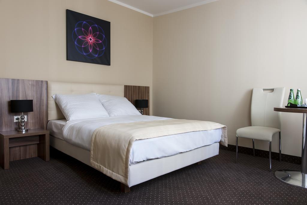 Mandala Hostel & Apartments Poznan Bilik gambar